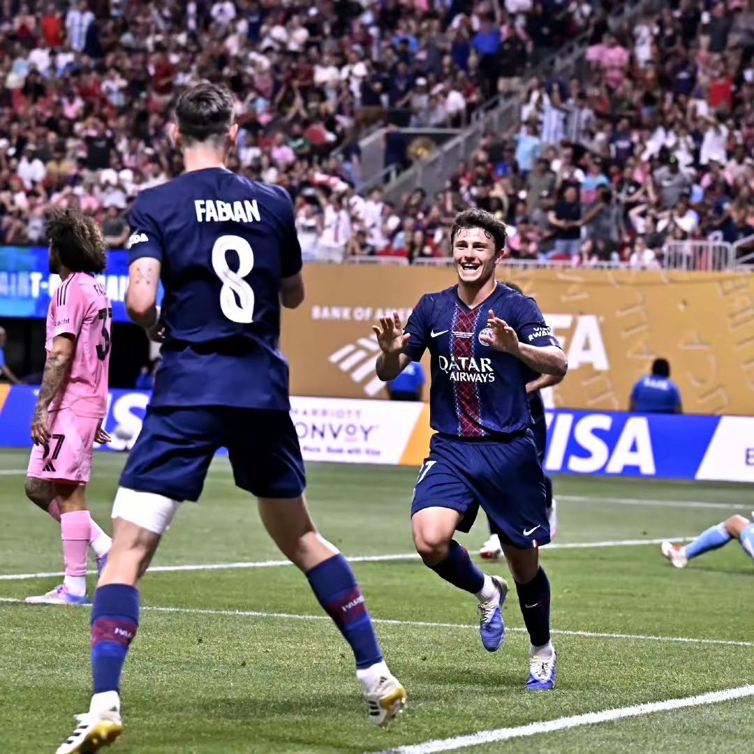 爱游戏体育平台意甲赛程吃紧，阿森纳今夜临场应变，赛场秩序良好，更衣室氛围转暖的简单介绍