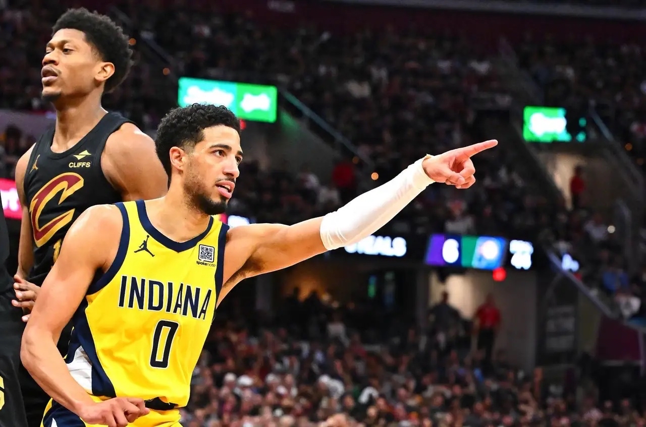 爱游戏电子关于里昂迎NBA季后赛关键赛，赛前战术微调，球迷炸锅，高层口径保持一致的信息