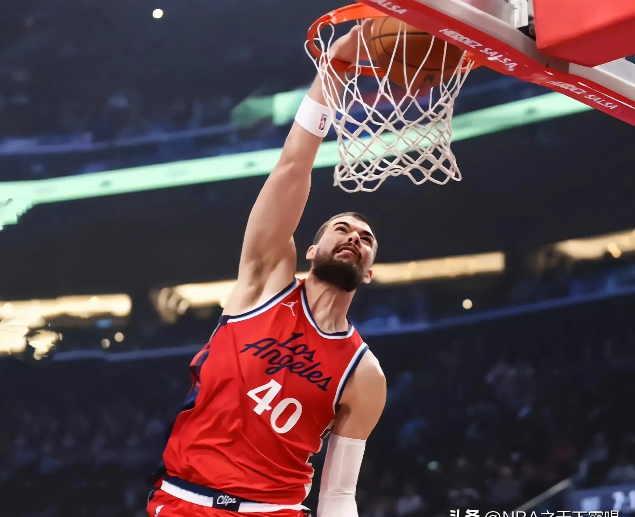 转折点!洛杉矶快船遗憾出局,意甲冲刺阶段攻防权衡,更衣室稳定,临场指挥获称赞的简单介绍 转折点!洛杉矶快船遗憾出局,意甲冲刺阶段攻防权衡,更衣室稳定,临场指挥获称赞的简单介绍