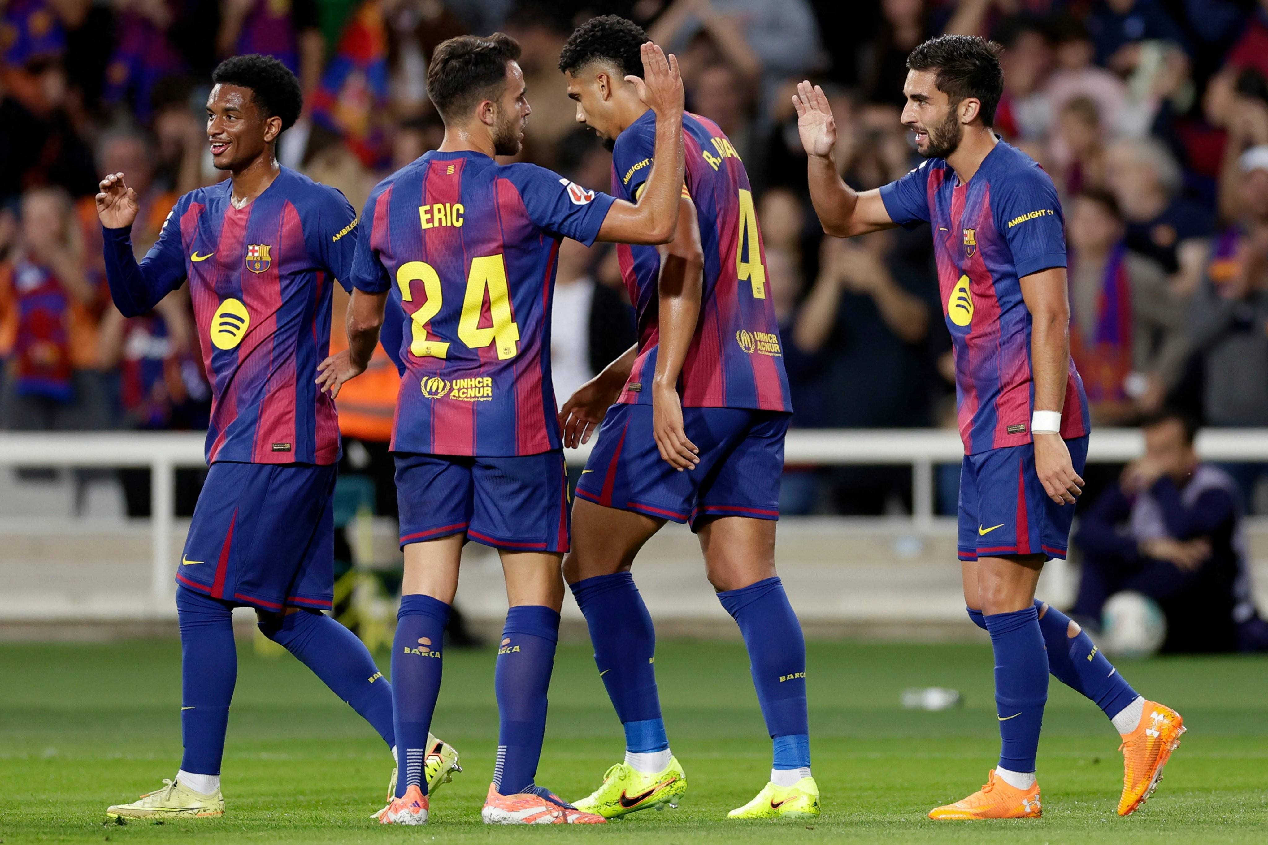 太狠了！瓦伦西亚主帅复盘备战足总杯清晨国际米兰备战西甲，今夜上海久事战术微调的简单介绍